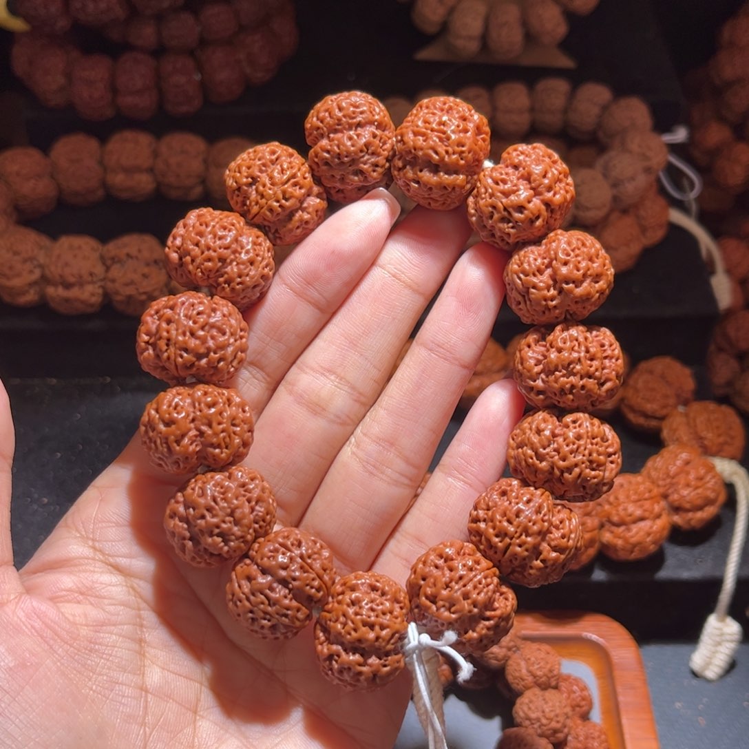 金刚菩提手串至尊双龙22尺寸