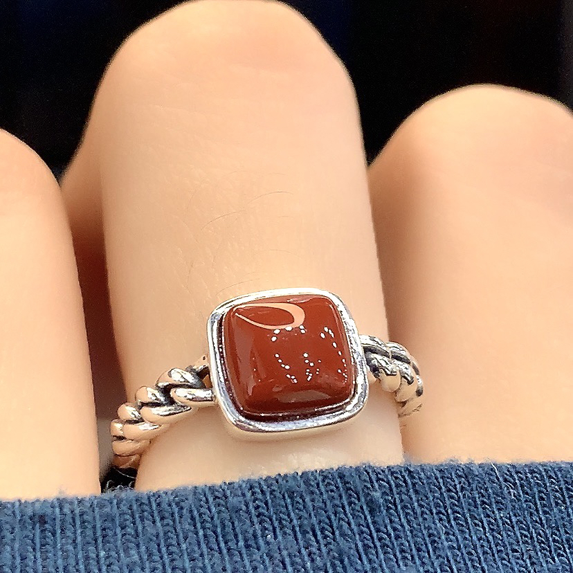 简约坦克链条南红方糖戒指