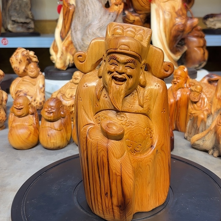 柏木太行崖柏财神爷