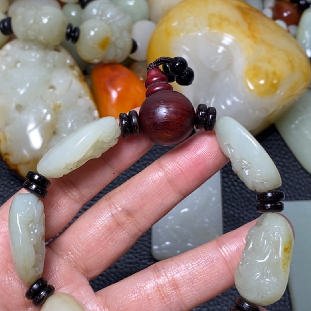 ***和田玉未镶嵌套链