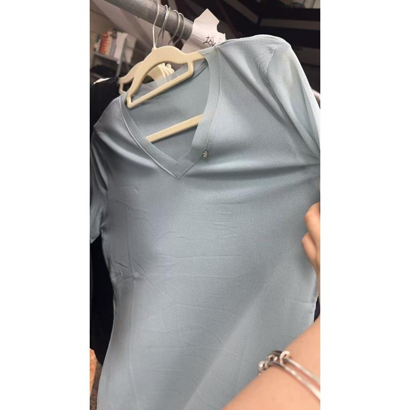 NM1205（聚水潭）时尚宽松T恤显瘦百休闲计感气质打底衫女士短袖T恤