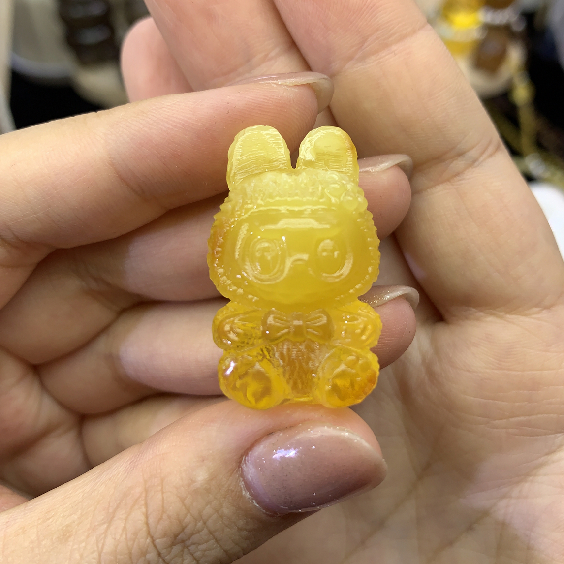 天然琥珀蜜蜡拉布布7g