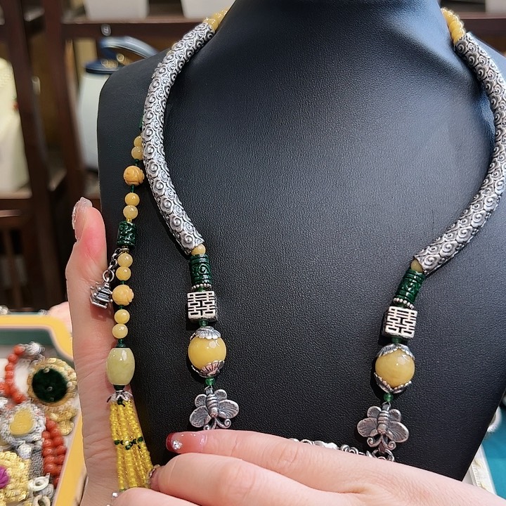 翡翠项链未镶嵌项链