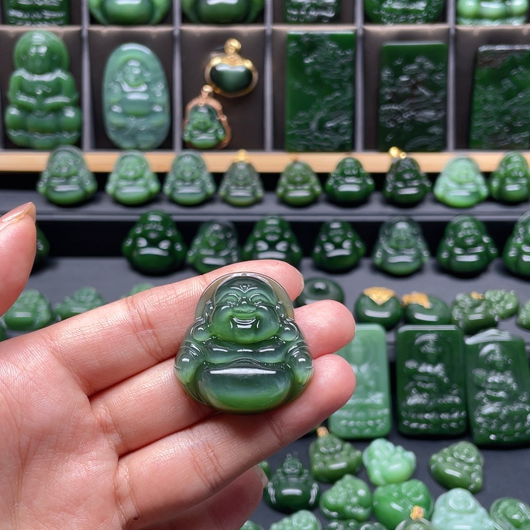 颈饰未镶嵌和田玉御****馆