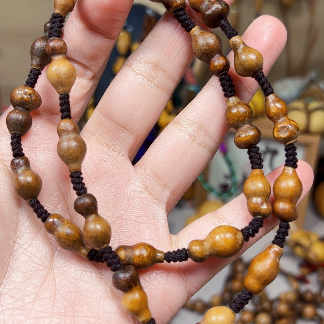 小***儿大叶紫檀（黑酸枝木类）