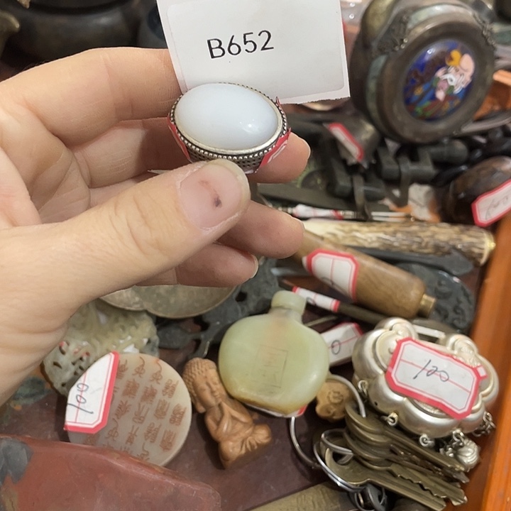 燕***M无纺布B652号工艺品