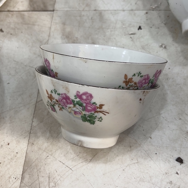 12.8公分米饭碗微瑕两只