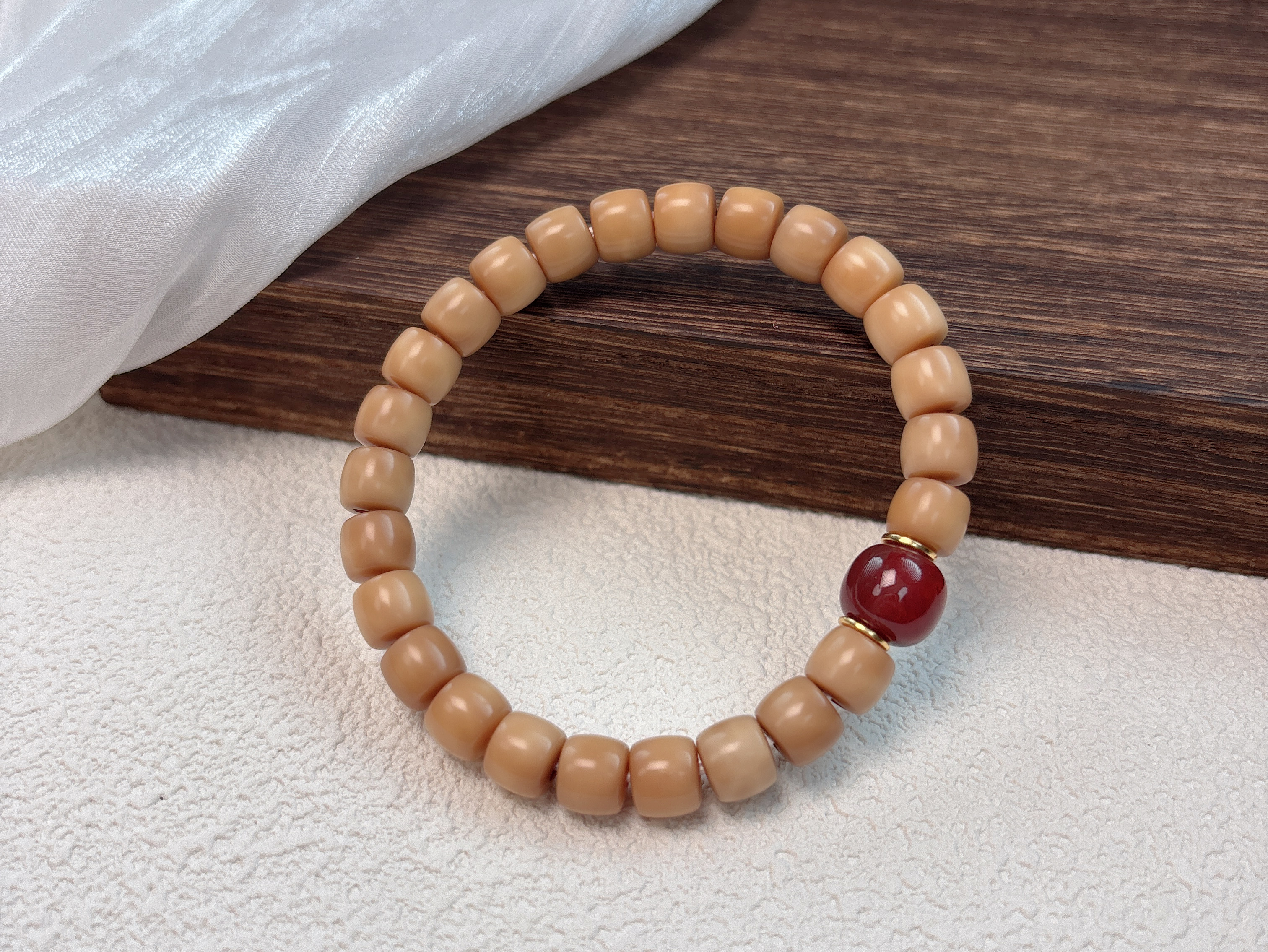 四川天然瓦西南红单圈老型手串