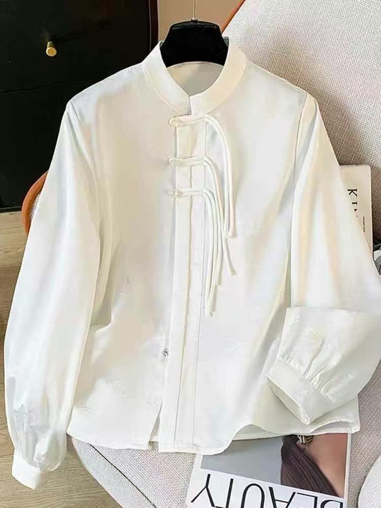 女装春秋气质长袖短款宽松休闲复古时尚显瘦甜美小香风{非主图款}