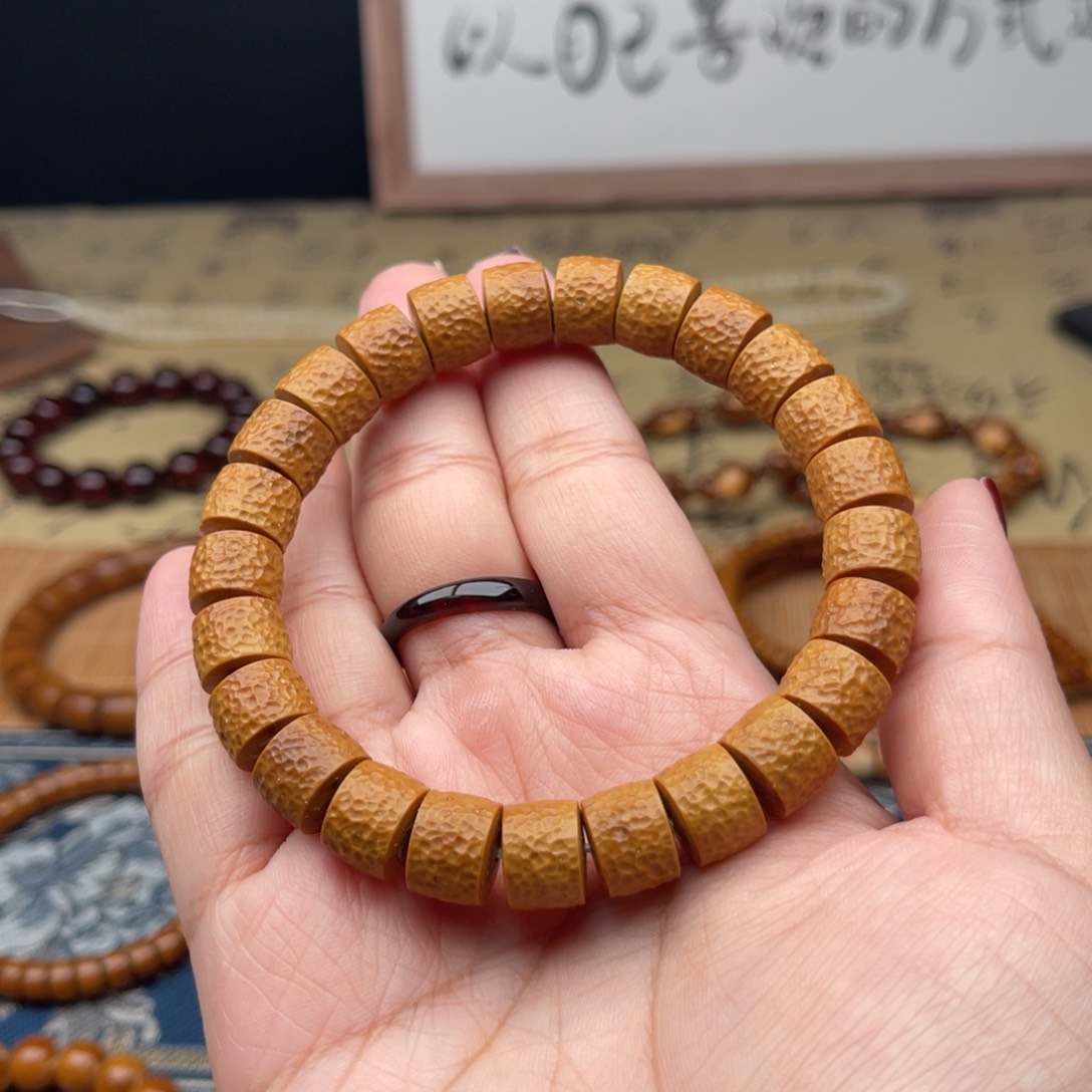 紫金鼠手串玻*底实心直切10➕