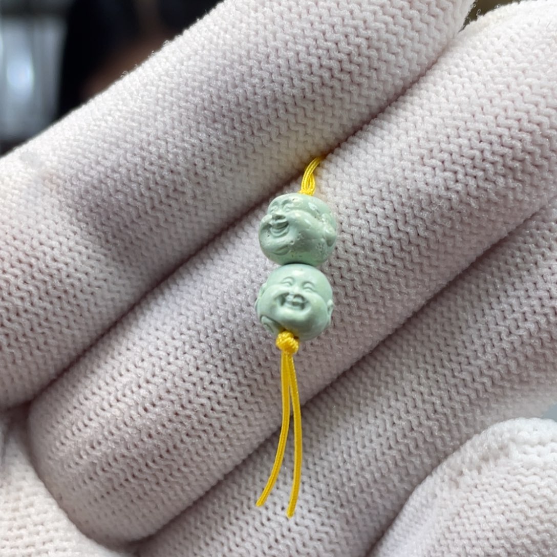 绿松石未镶嵌挂件