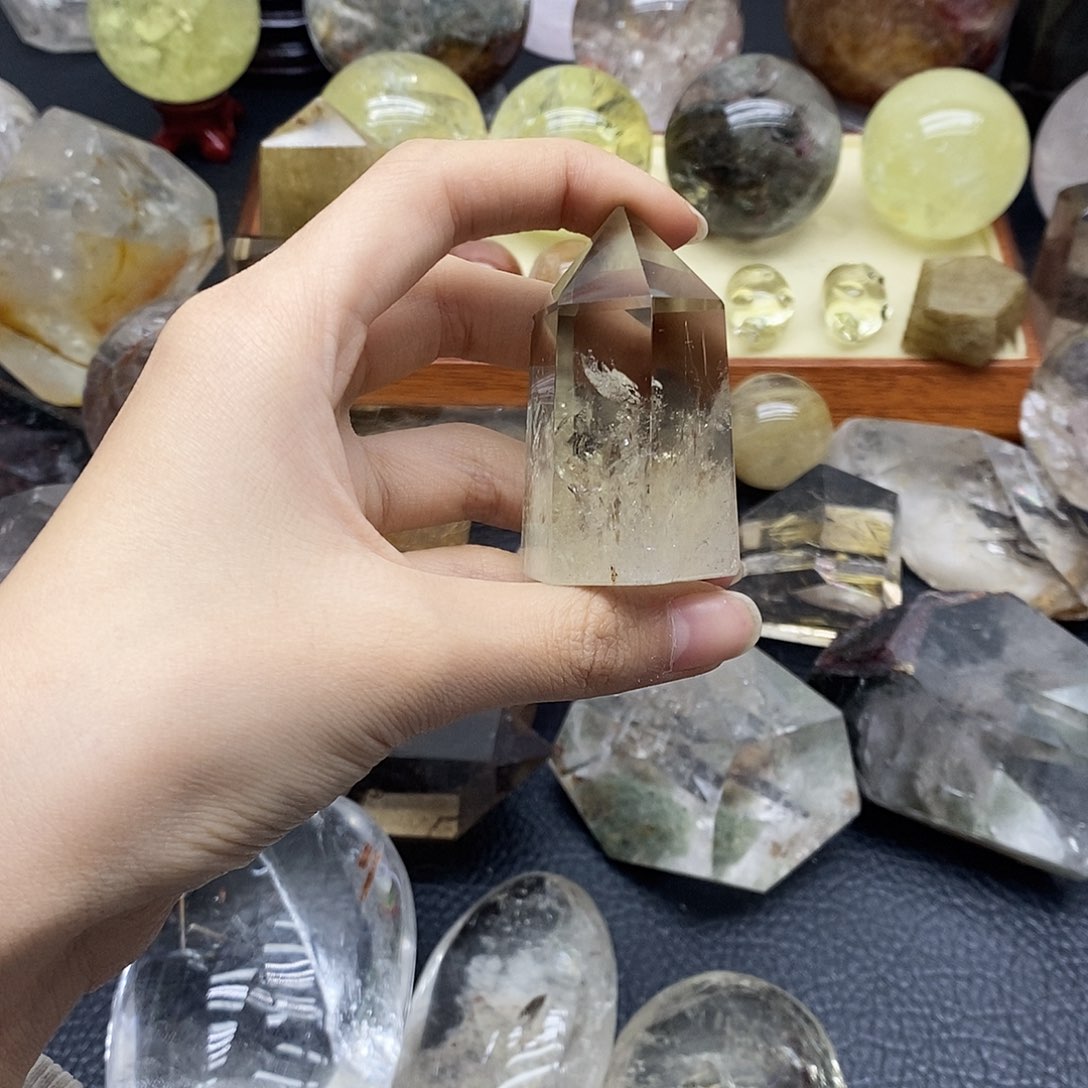 珠宝半成品水晶未镶嵌186水晶石