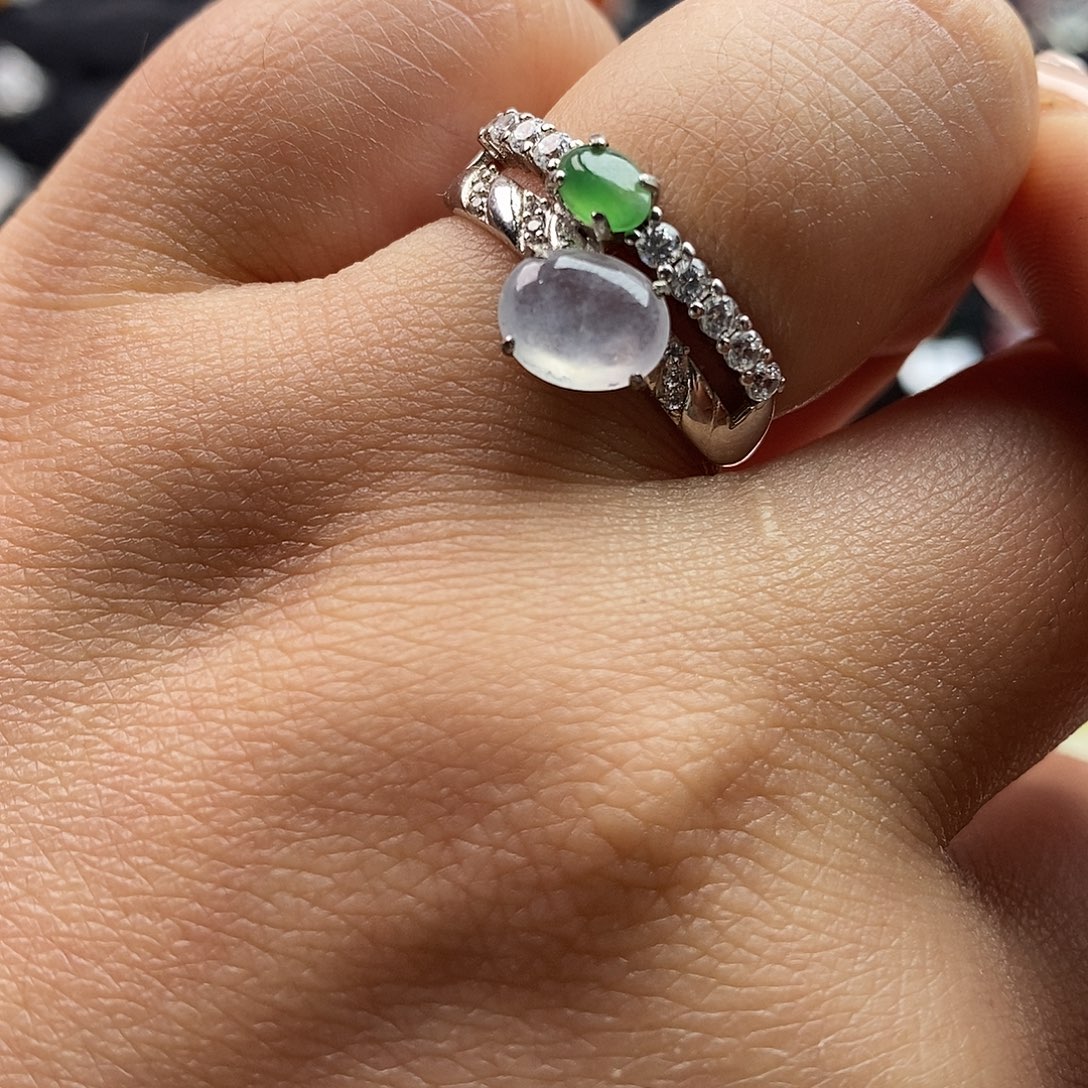 翡翠未镶嵌戒指翡翠