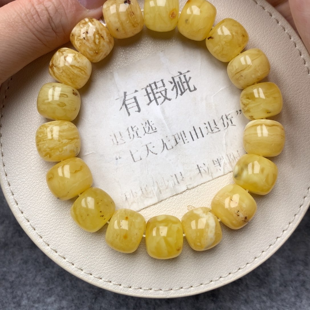 琥珀未镶嵌珠宝奇石16