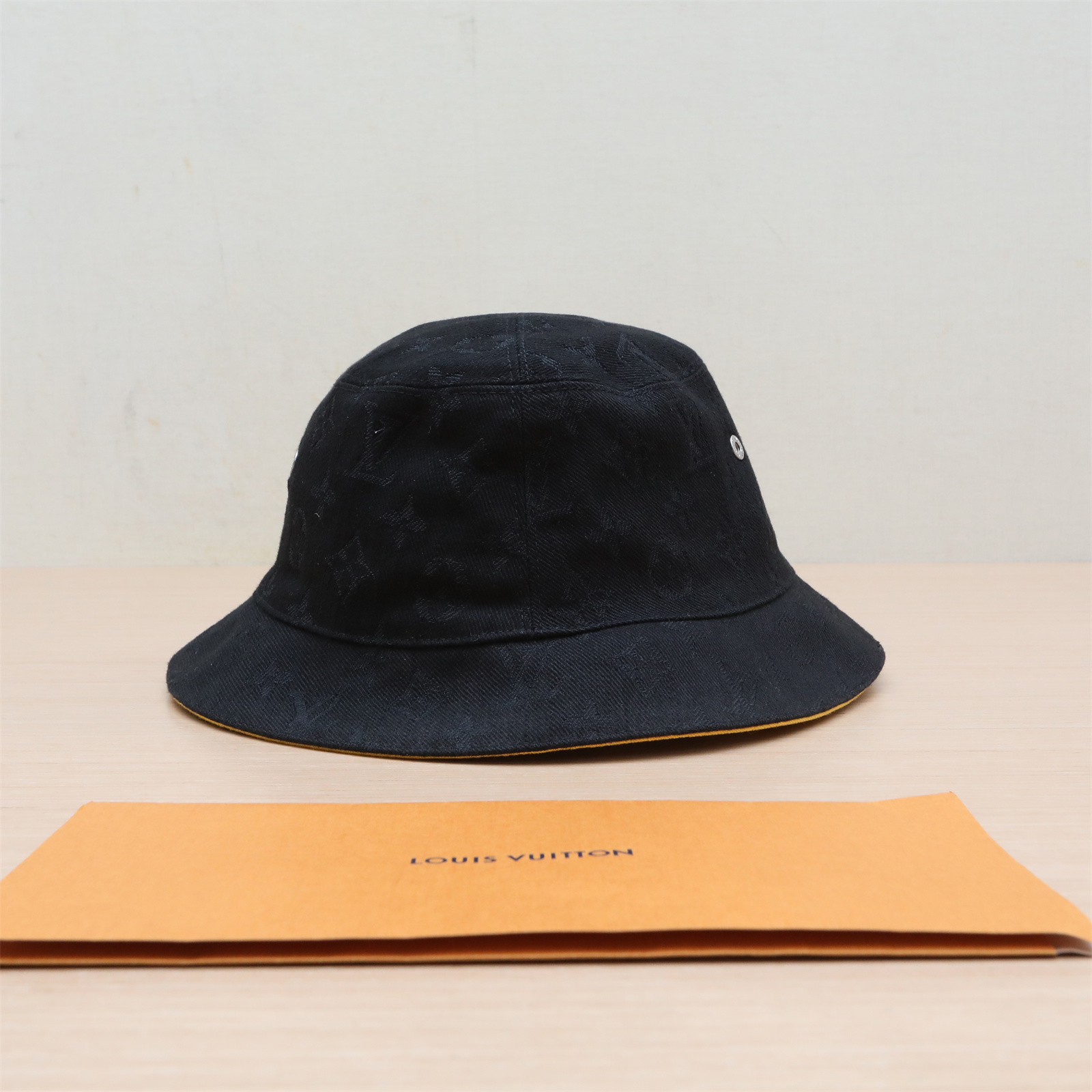 全新未使用 LouisVuitton/路易威登 积分-188/汤/381814/渔夫帽