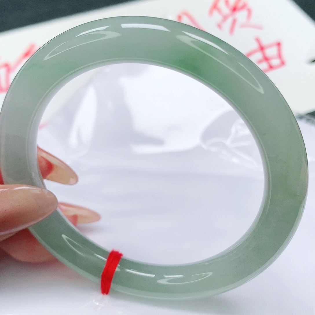 未镶嵌手镯翡翠完美028