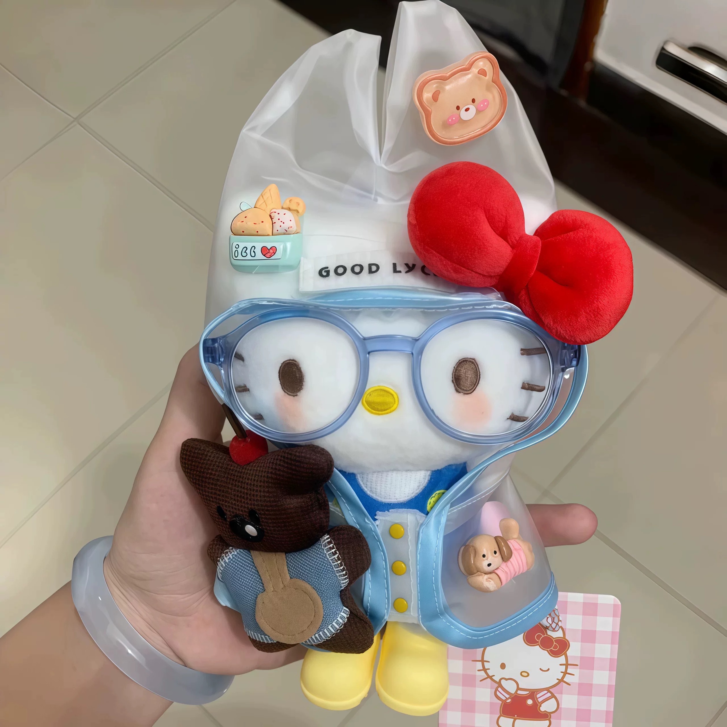 【正版】雨衣HelloKitty猫包包挂件毛绒公仔玩偶书包钥匙扣卡通挂饰