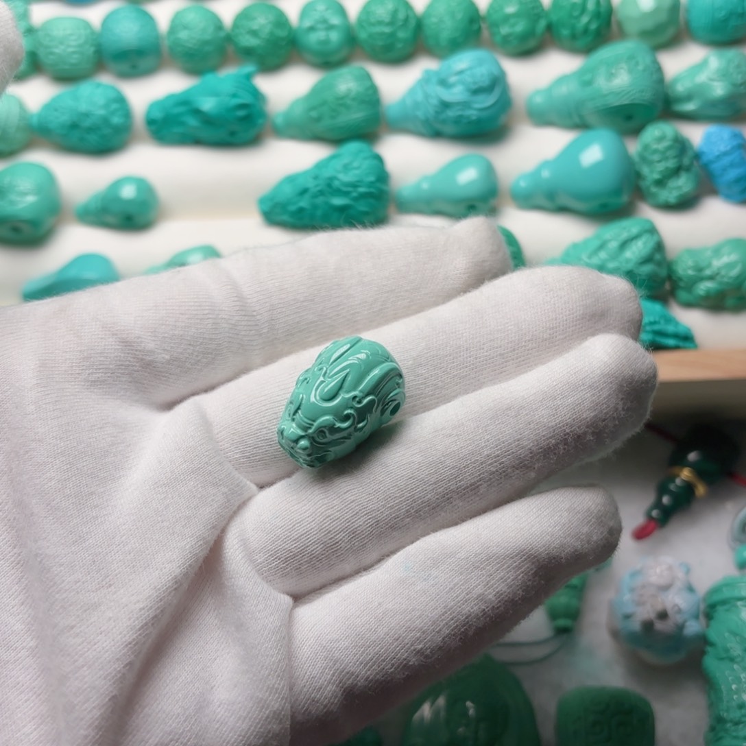 九***上14貔貅三通高瓷精工