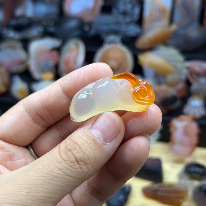 玛瑙/玉髓颈饰未镶嵌