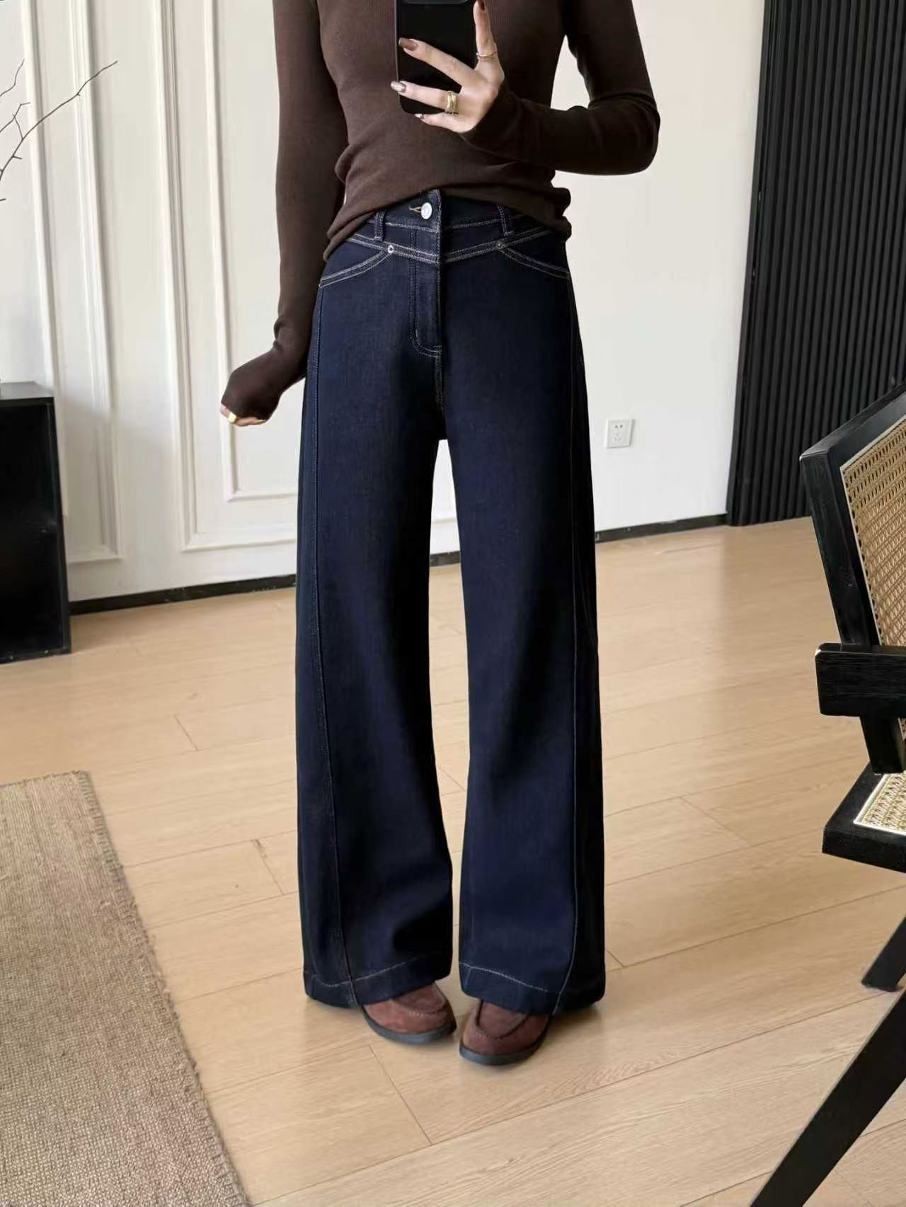 MAOJIE2025年冬季加绒新款高腰窄版直筒小微阔软牛仔裤女M25319