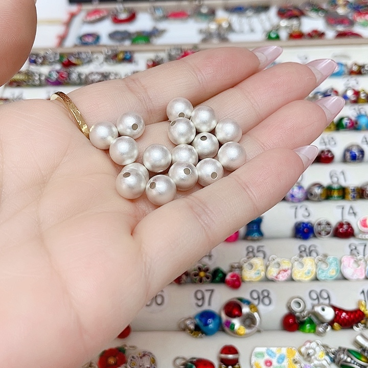 坚***草足银珐琅古法散珠手链