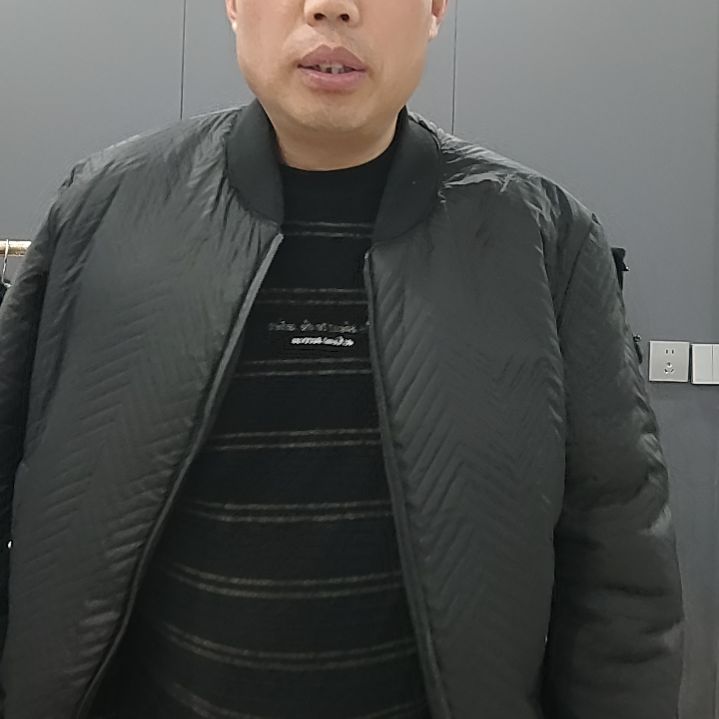 上衣服裤子上衣服的