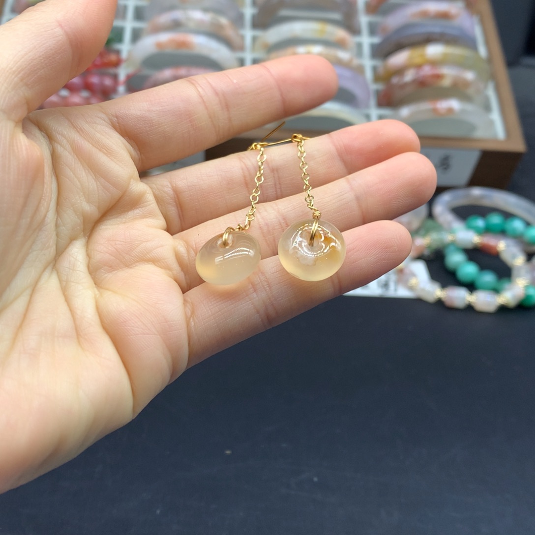 【闪购商品】玛瑙/玉髓耳钉未镶嵌