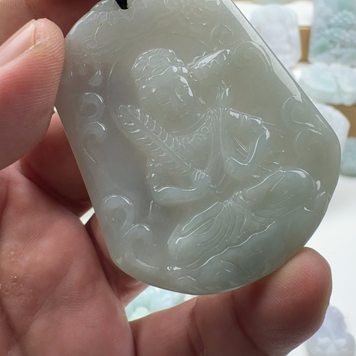 翡翠未镶嵌颈饰天然缅甸A货翡翠