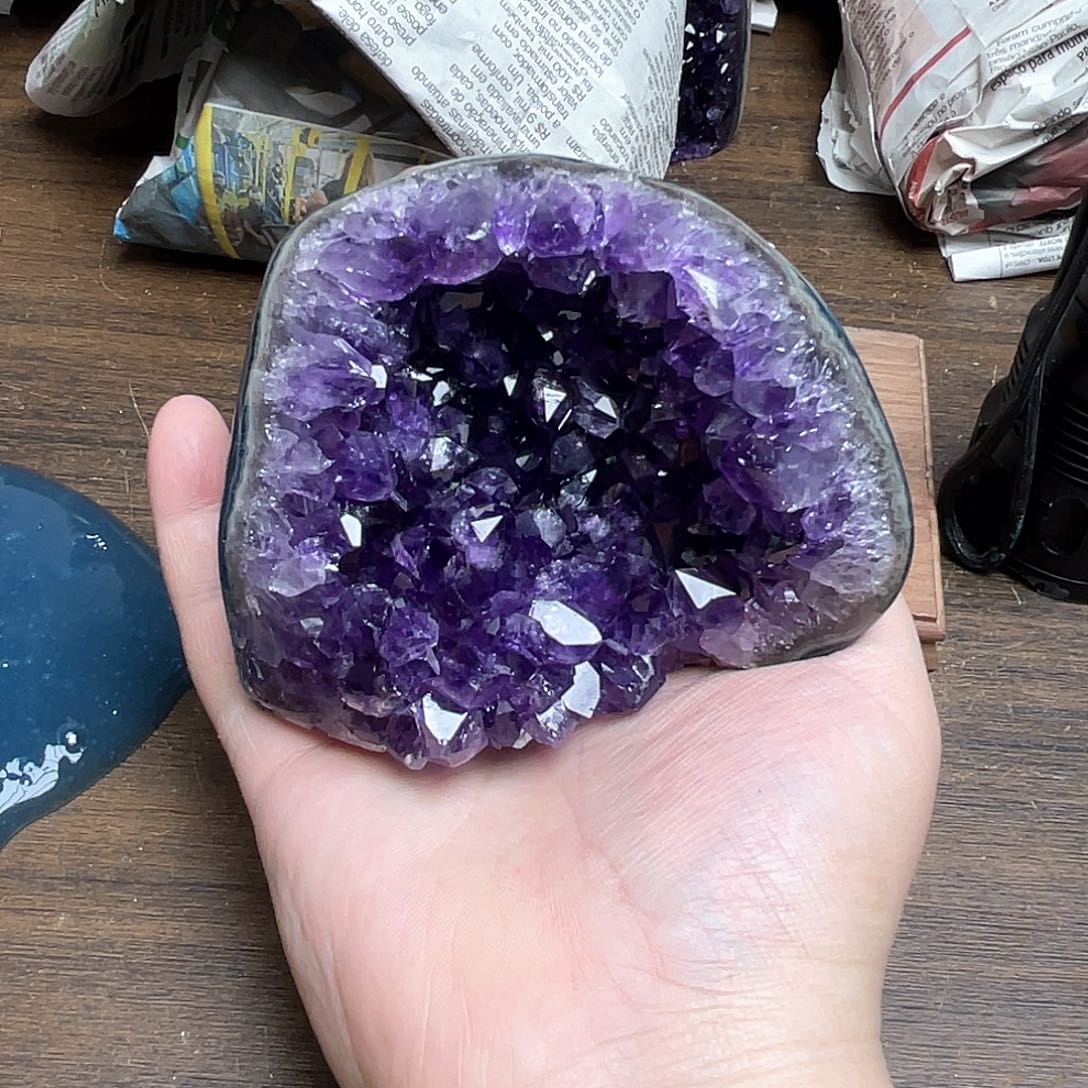 紫晶大型摆件（非配饰）未镶嵌