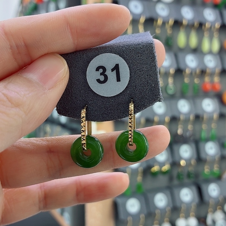 和田玉18K金镶嵌耳饰