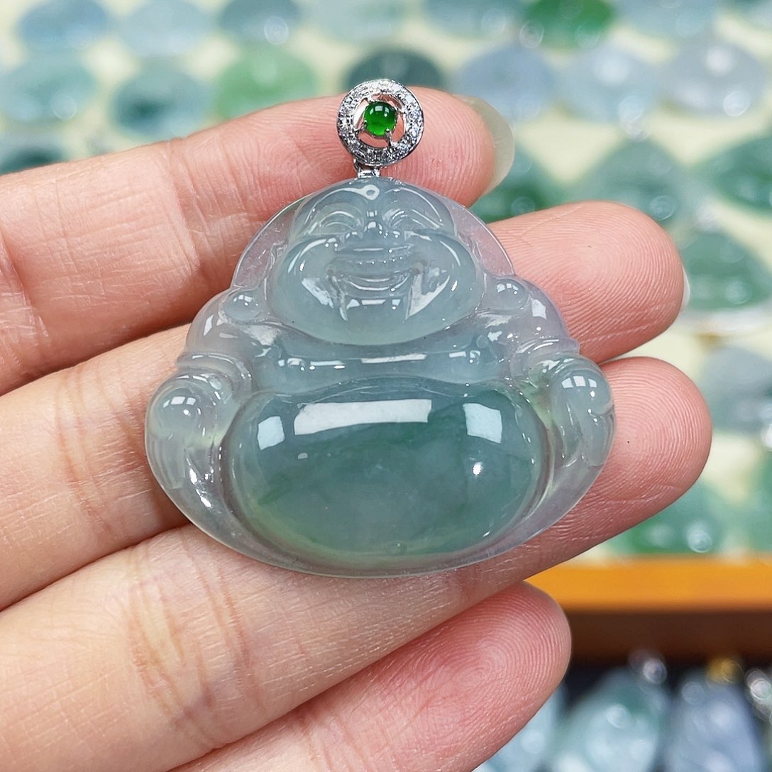 翡翠颈饰18K金镶嵌吊坠