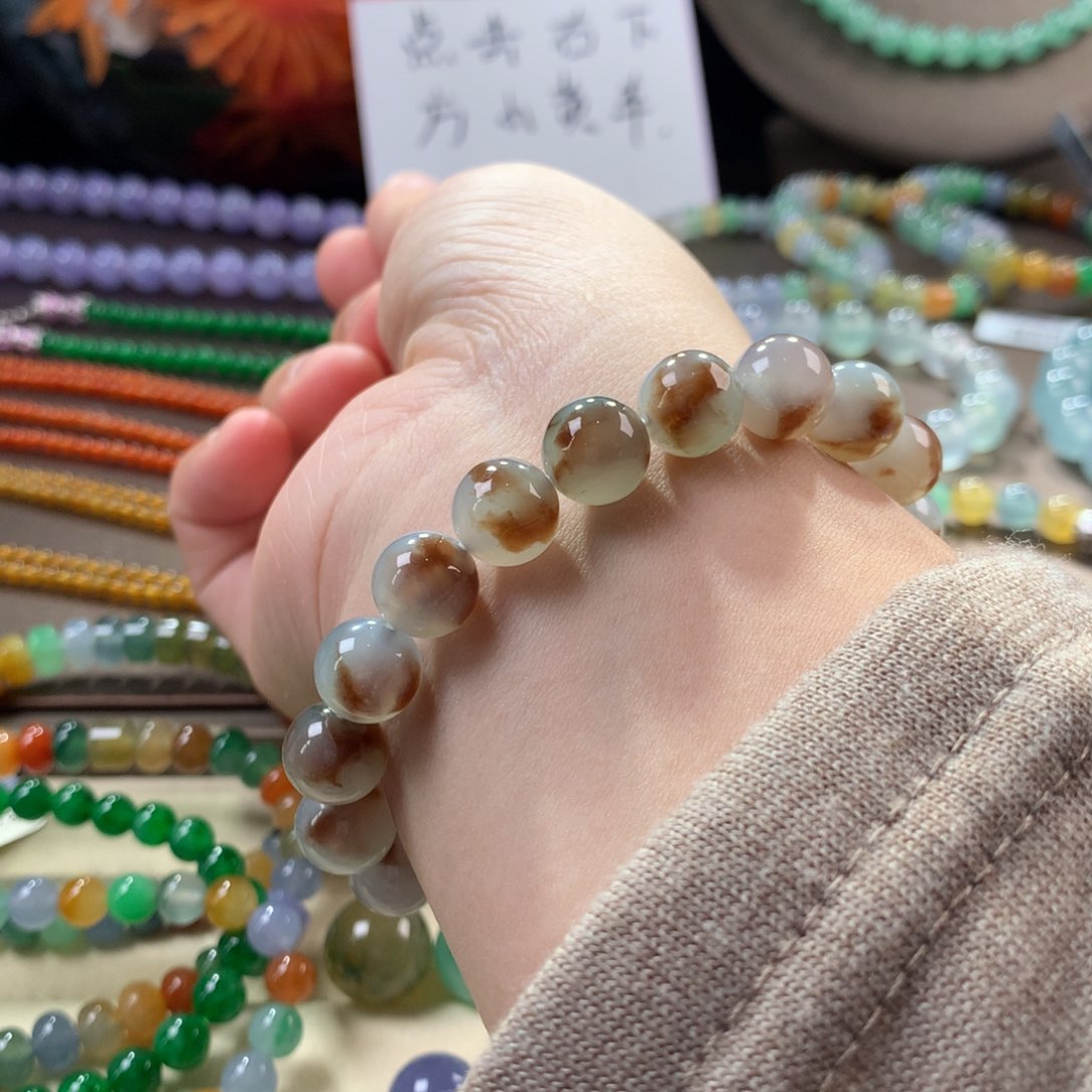 翡翠手链未镶嵌卡布奇诺•冰胶飘咖红手串卡10