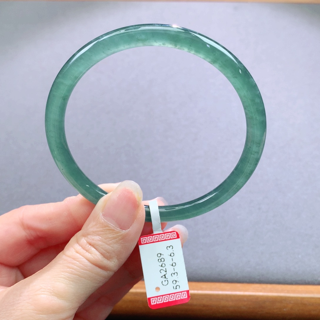 翡翠未镶嵌手镯天然翡翠手镯