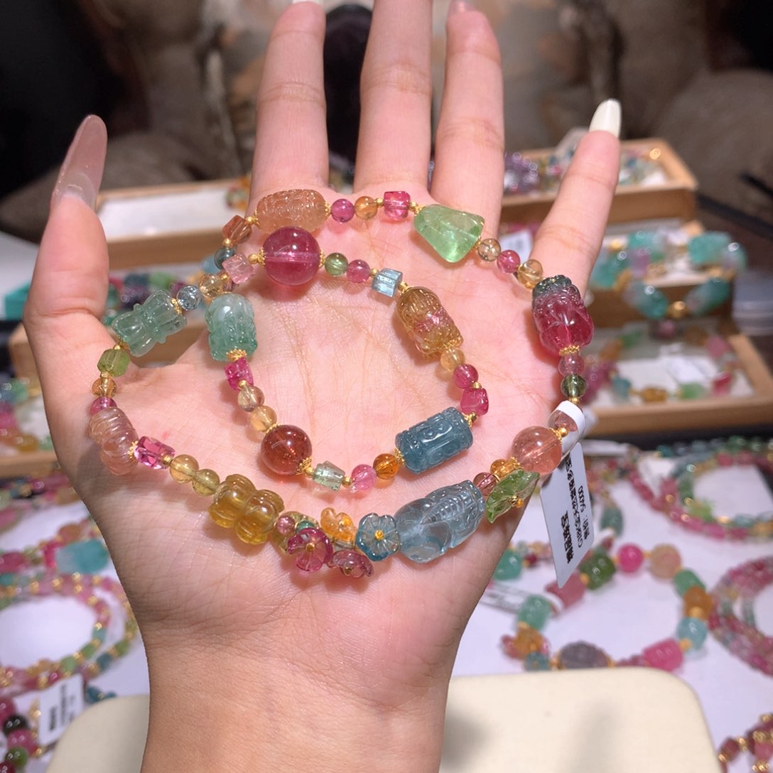 未镶嵌多样性发货其一碧玺