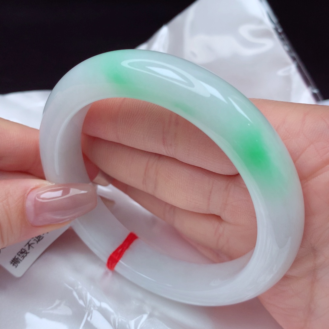 翡翠手镯未镶嵌手镯61