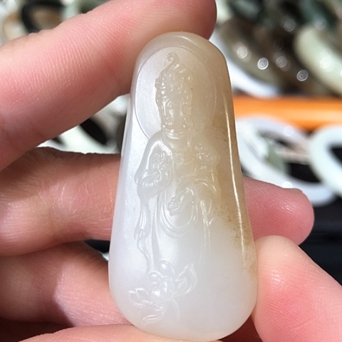 和田玉颈饰未镶嵌