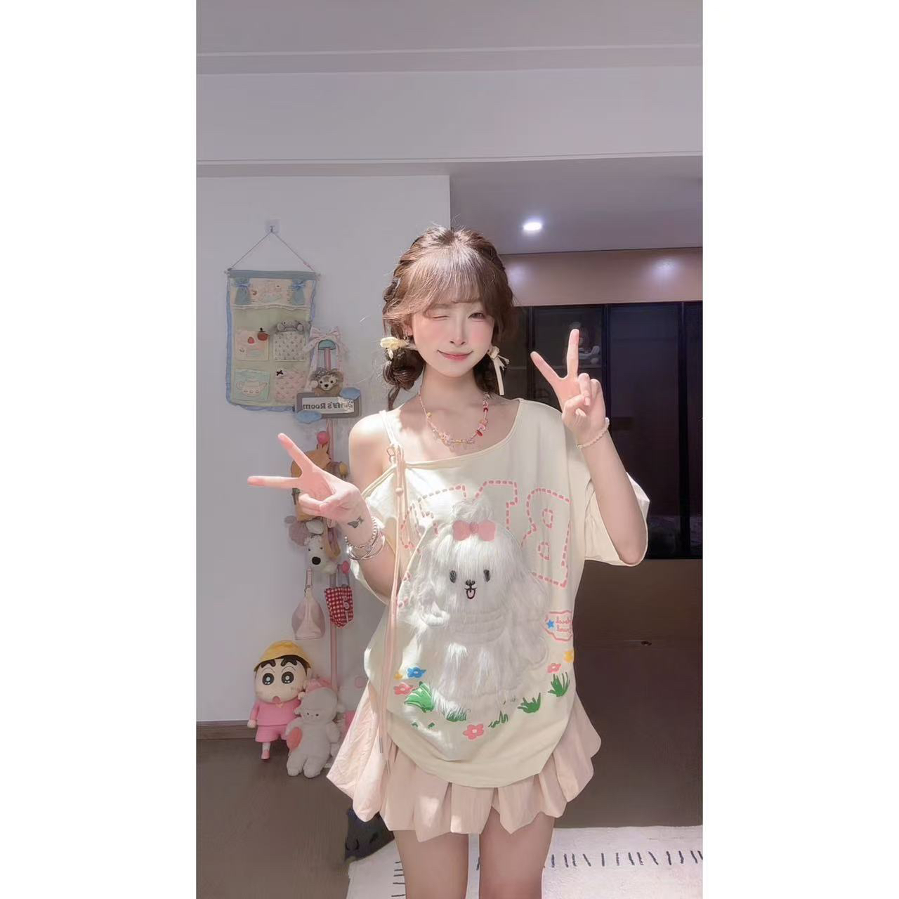 【现货】【毛绒狗狗两件套】可爱斜肩短袖T恤女夏宽松露肩奶系甜妹