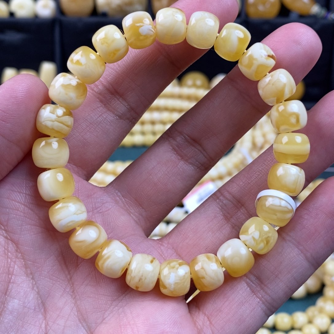 琥珀珠宝奇石未镶嵌10m