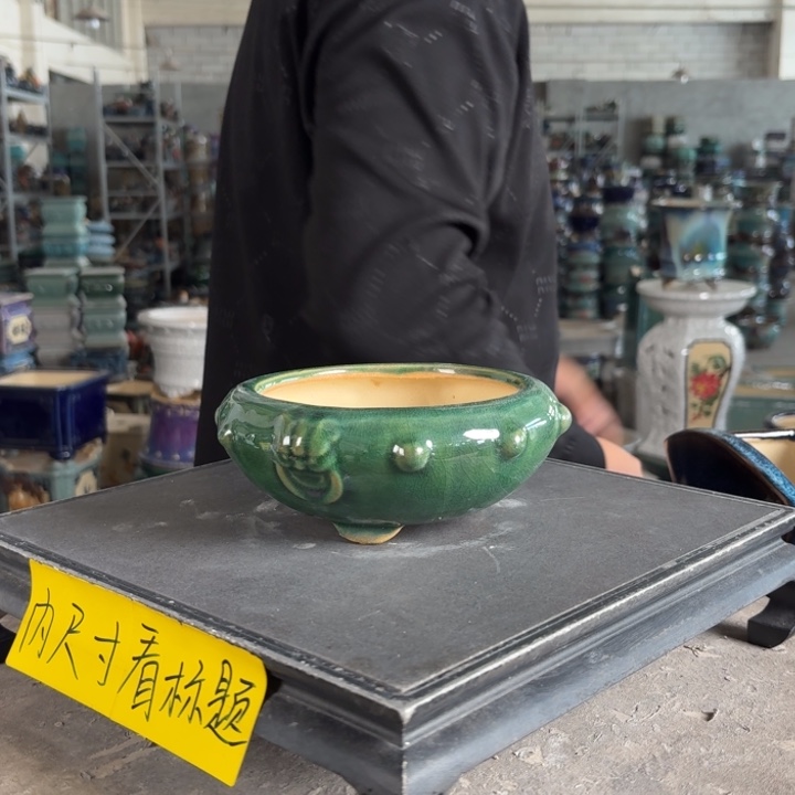 。一风堂石湾花盆 内13*5