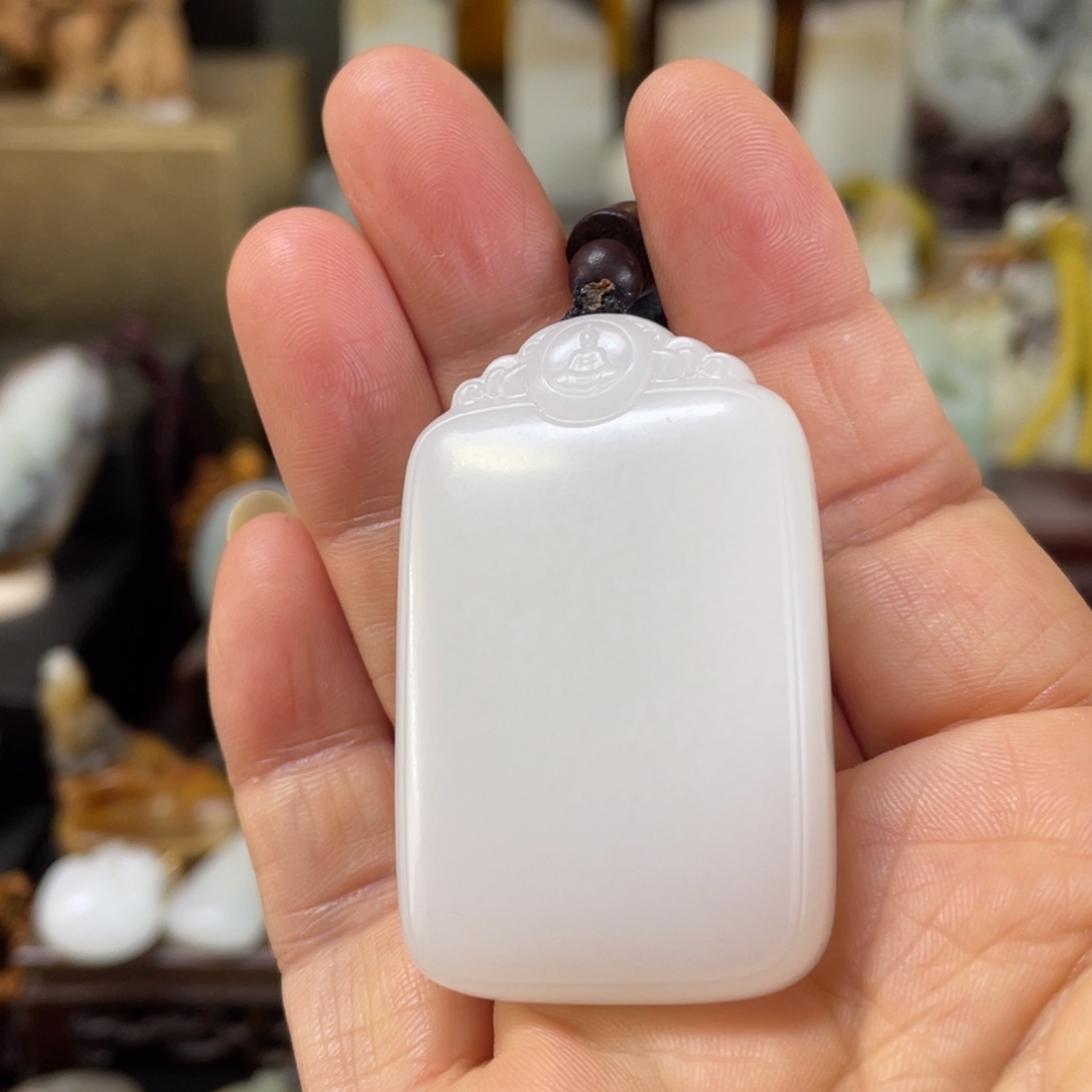 和田玉挂件未镶嵌