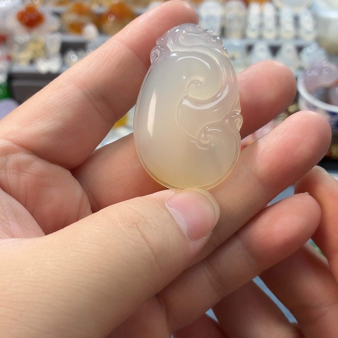 玛瑙/玉髓未镶嵌颈饰