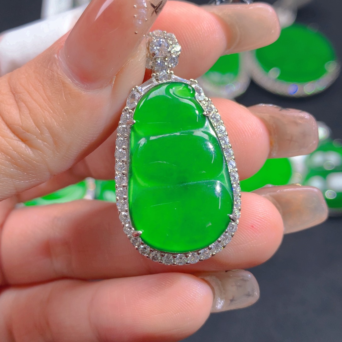 翡翠颈饰银S925镶嵌111111111