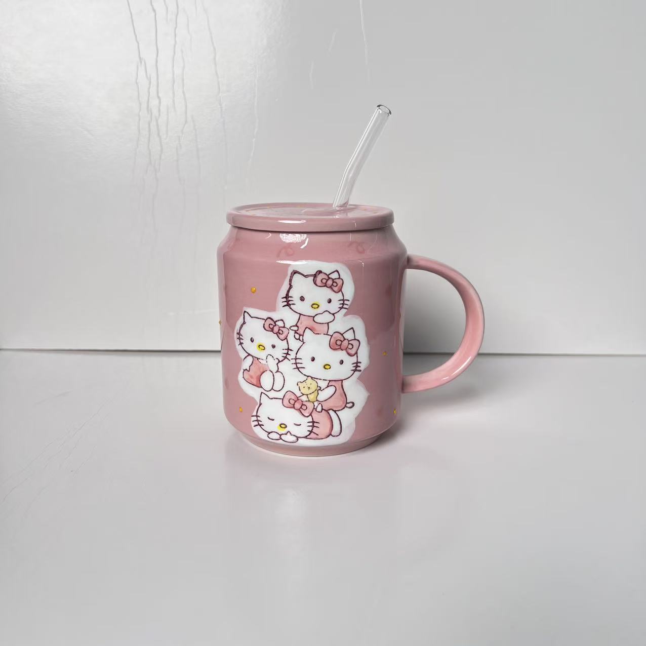 【出口原单】hello Kitty-500毫升吸管盖杯