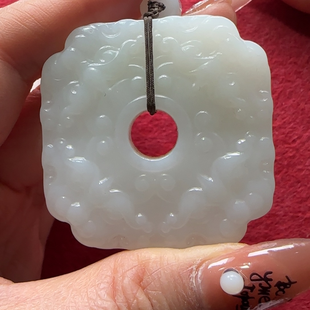 和田玉挂件未镶嵌