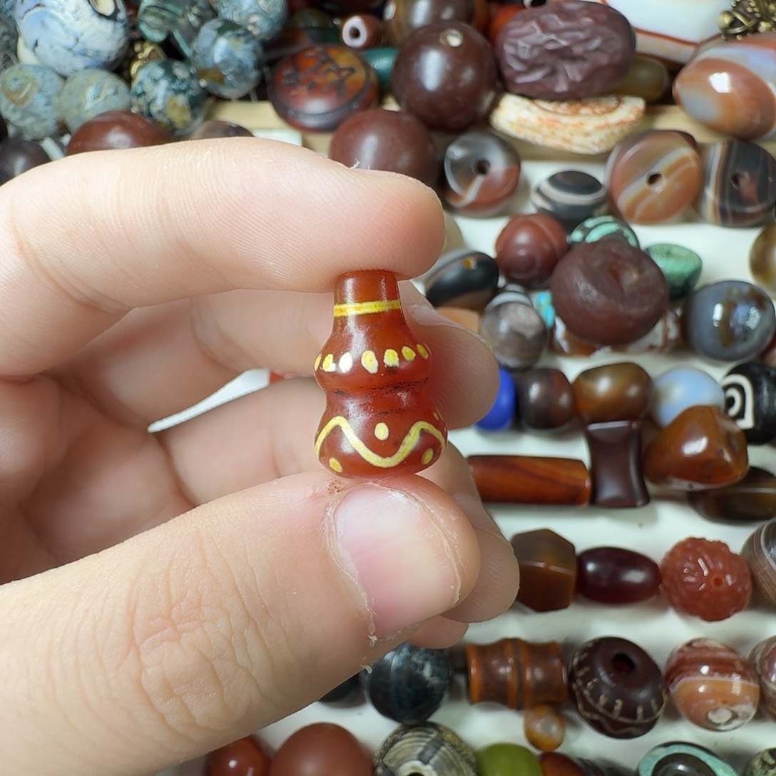 玛瑙/玉髓未镶嵌纯天然玛瑙珠子