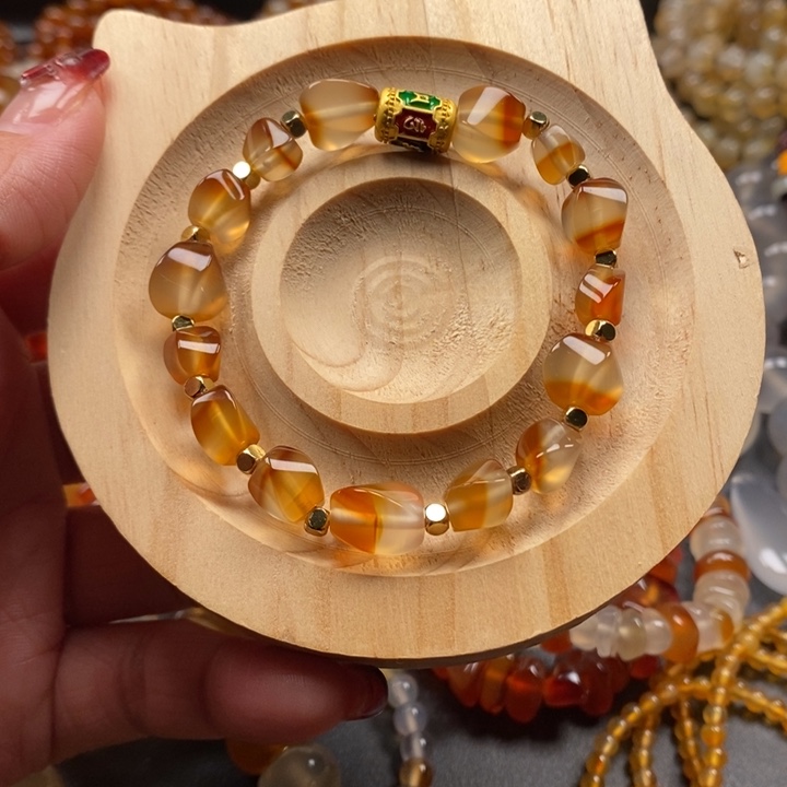 玛瑙/玉髓手串未镶嵌