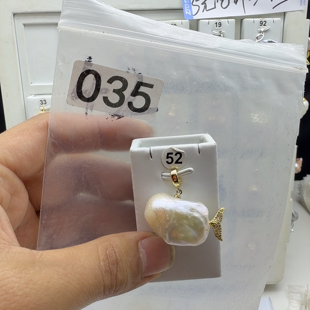 淡水珍珠颈饰合金