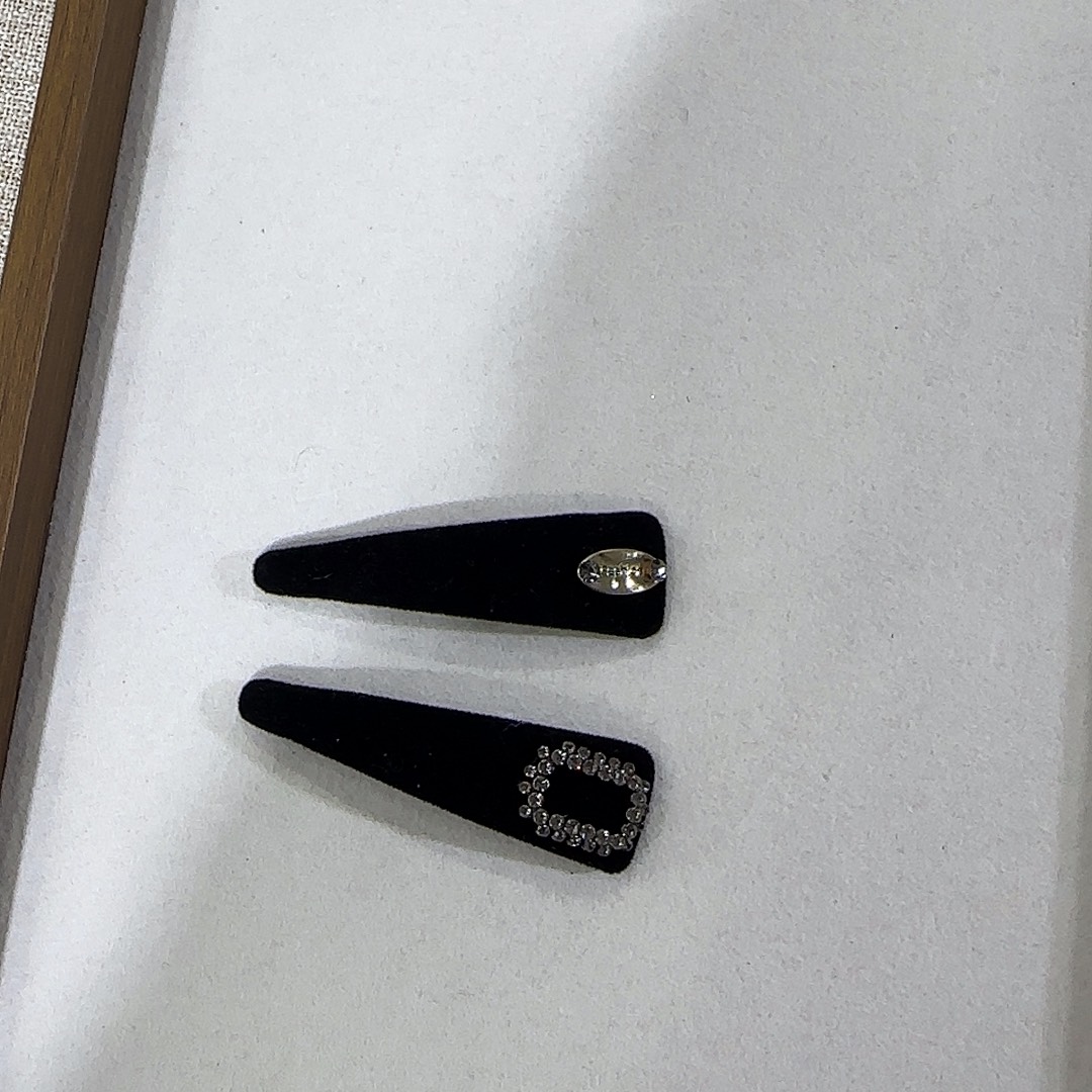 皮质铁合金夹子22