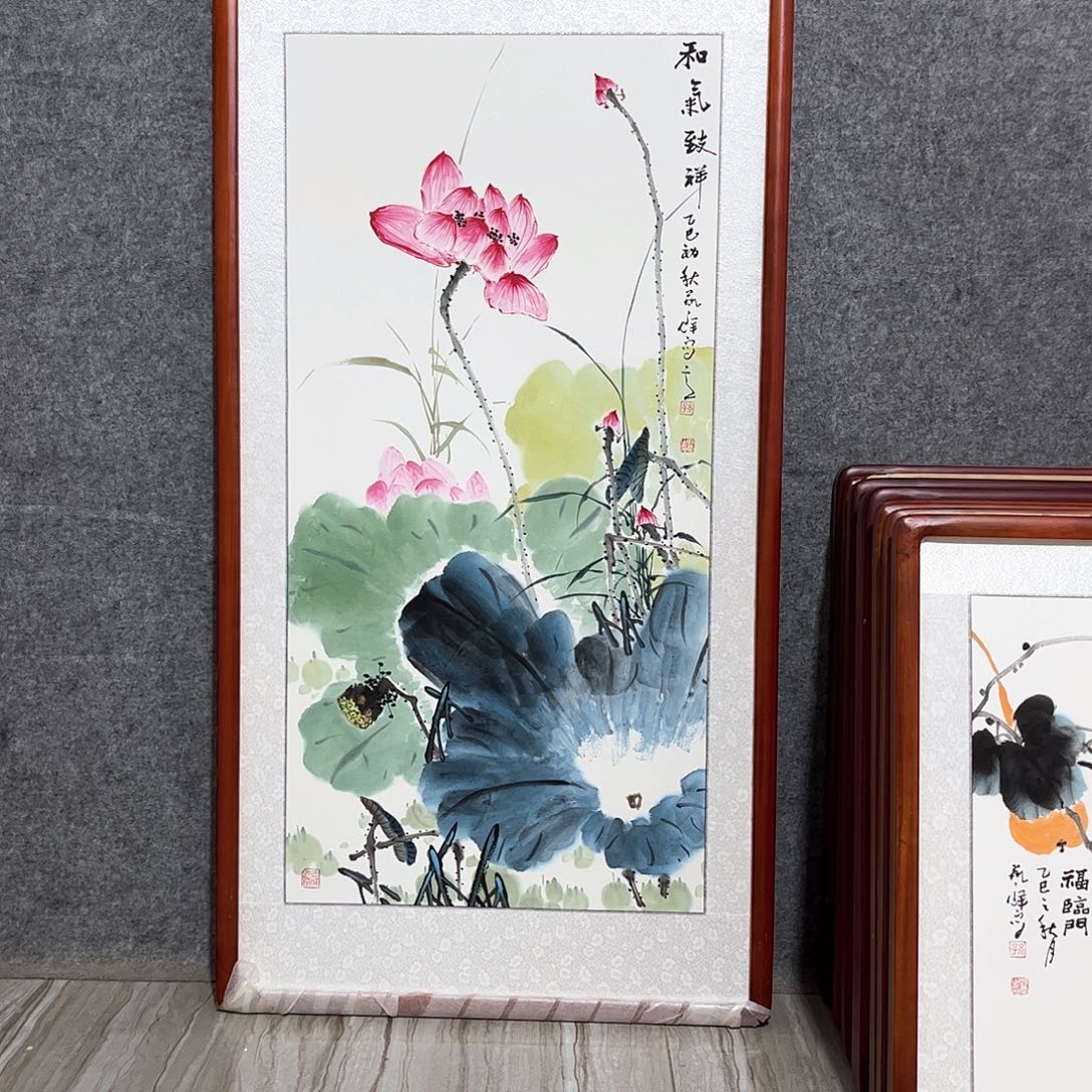 晋***美国画书画作品带框63×123