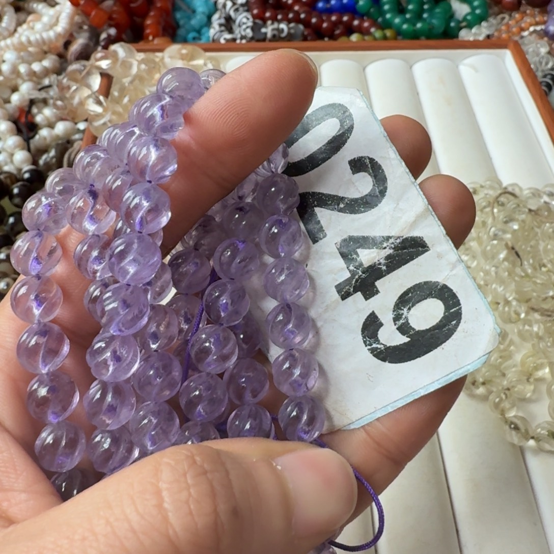 用***9玛瑙/玉髓未镶嵌颈饰